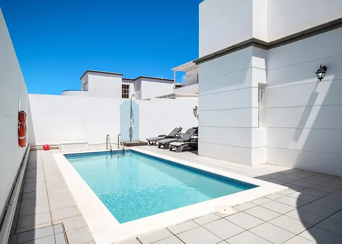 Sheila Villa Puerto del Carmen (Lanzarote)